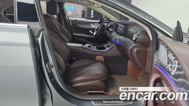 Mercedes-Benz CLS-Class 2020 — Фото 11/20