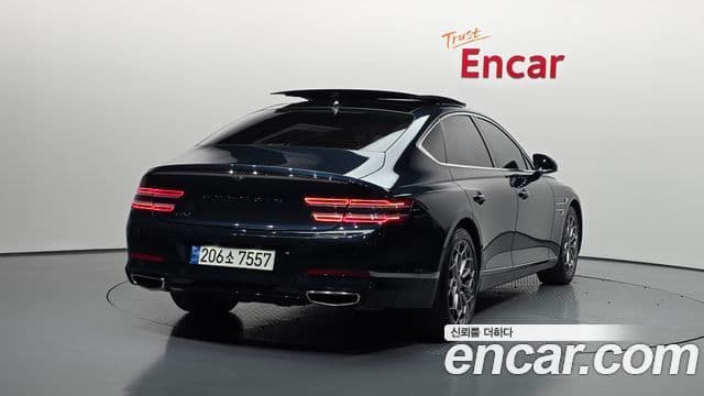 Genesis G80 2022 — ფოტო 8/20