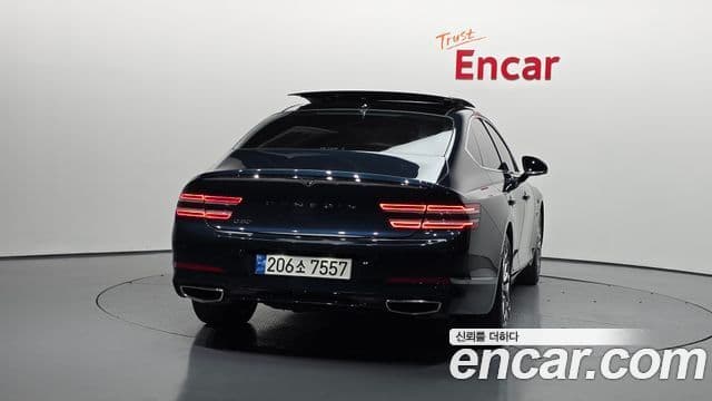 Genesis G80 2022 — ფოტო 15/20