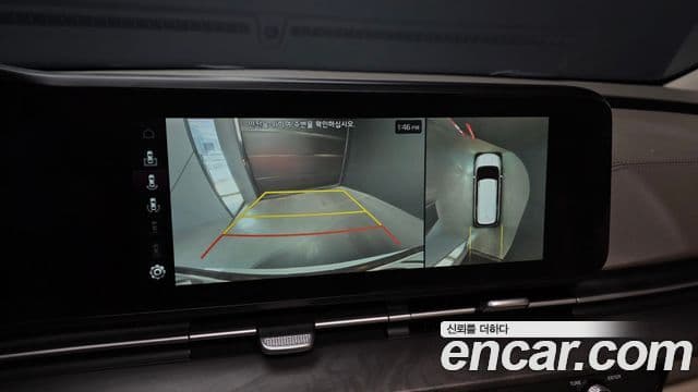 Kia Carnival 2022 — ფოტო 15/20