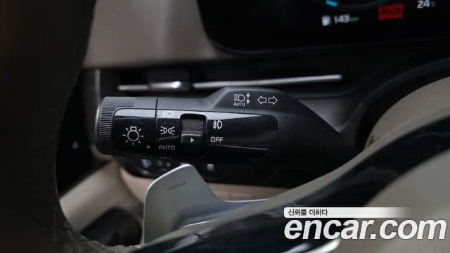 Kia Carnival 2022 — Şəkil 12/33