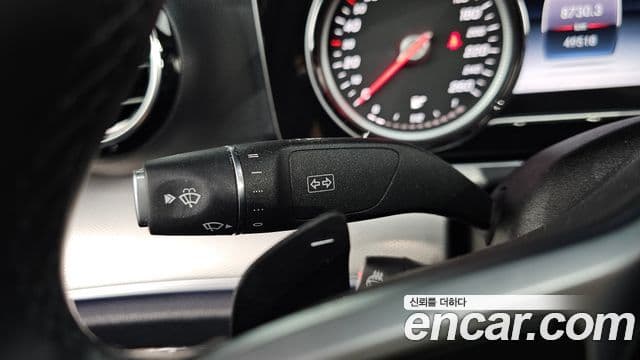 Mercedes-Benz E-Class 2018 — ფოტო 16/20