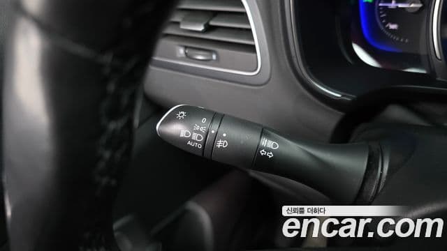 Renault Samsung QM6 2019 — Şəkil 34/35