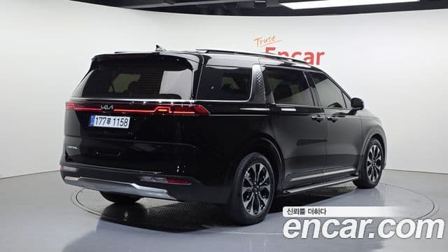 Kia Carnival 2022 — Şəkil 2/20