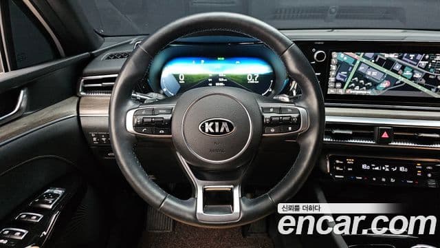 Kia K5 2020 — Фото 13/20