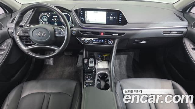 Hyundai Sonata 2022 — ფოტო 7/20