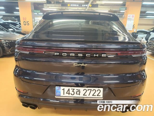 Porsche Cayenne 2025 — ფოტო 5/20