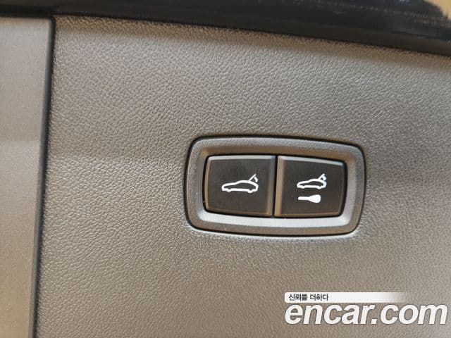 Porsche Cayenne 2025 — ფოტო 7/20