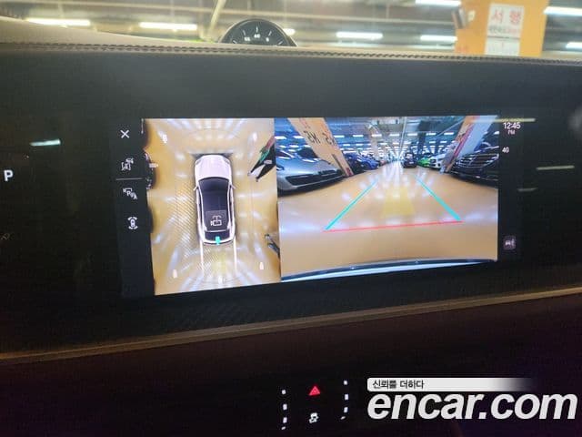 Porsche Cayenne 2025 — ფოტო 16/20