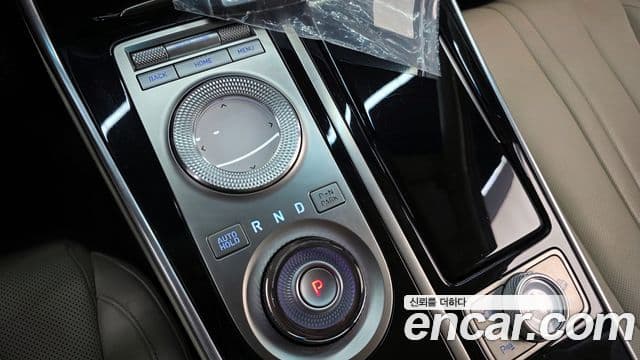 Genesis GV80 2022 — Şəkil 9/20