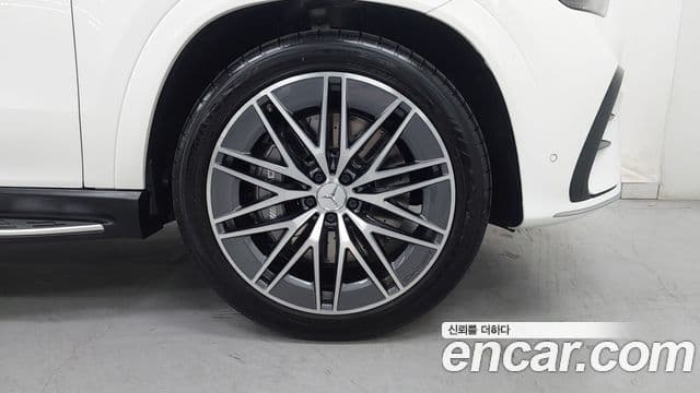 Mercedes-Benz GLE-Class 2025 — Şəkil 4/17
