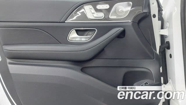 Mercedes-Benz GLE-Class 2025 — Şəkil 15/17
