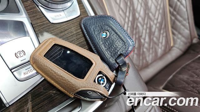 BMW 7 Series 2019 — Şəkil 11/20