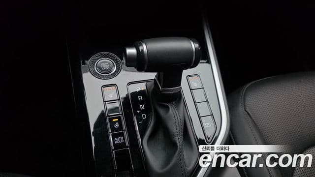 Kia Niro 2022 — Şəkil 9/20