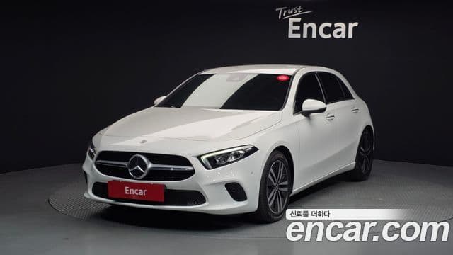 Mercedes-Benz A-Class 2022 — Şəkil 1/20