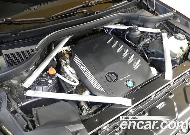 BMW X5 2022 — ფოტო 5/20