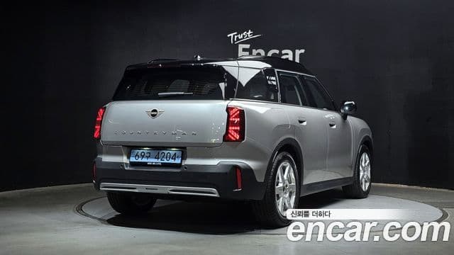 Mini Cooper Countryman Electric 2025 — Photo 21/30