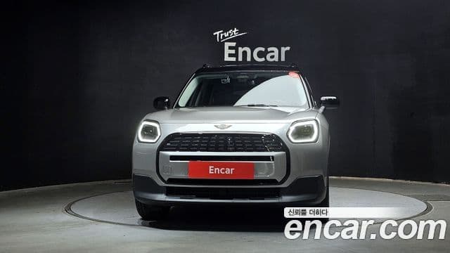 Mini Cooper Countryman Electric 2025 — Photo 22/30