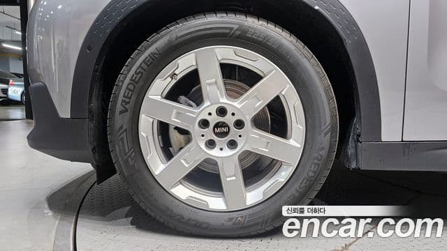 Mini Cooper Countryman Electric 2025 — Photo 11/30