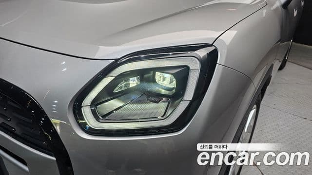 Mini Cooper Countryman Electric 2025 — Photo 12/30