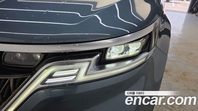 Kia Carnival 2021 — Photo 14/30