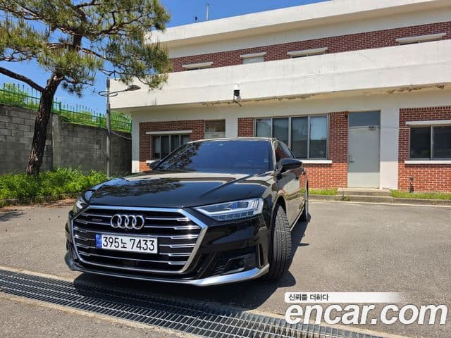 Audi A8 2021 — Şəkil 14/20