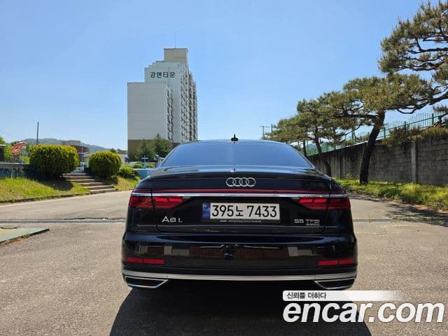 Audi A8 2021 — Şəkil 19/20