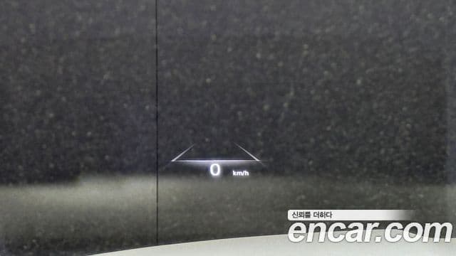 Genesis GV70 2023 — Şəkil 17/20