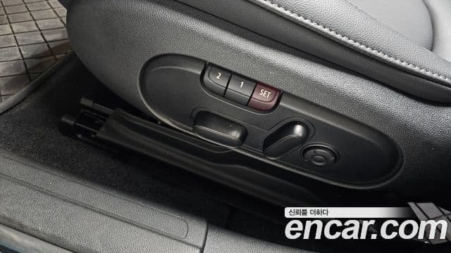 Mini Cooper S Clubman 2021 — Şəkil 18/20