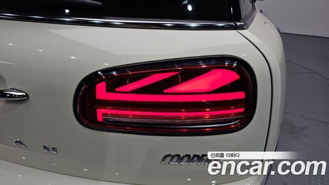 Mini Cooper S Clubman 2021 — Photo 8/36