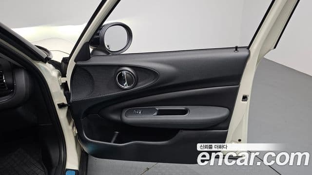 Mini Cooper S Clubman 2021 — Photo 7/36