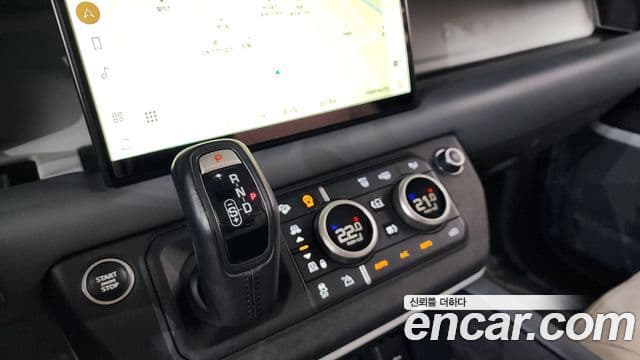 Land Rover Defender 2022 — ფოტო 9/20