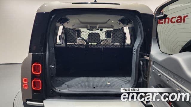 Land Rover Defender 2022 — ფოტო 20/20