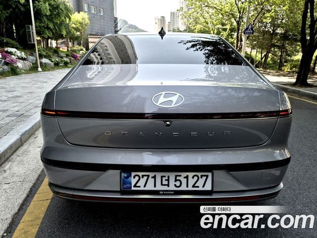 Hyundai Grandeur 2023 — Şəkil 5/20
