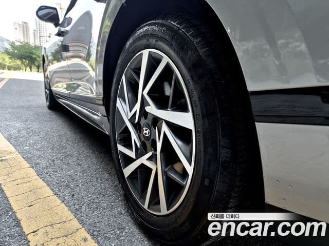 Hyundai Grandeur 2023 — Şəkil 10/20