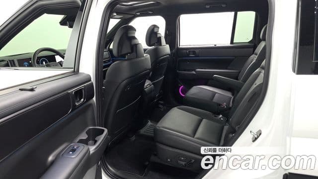 Hyundai Santa Fe 2023 — Şəkil 11/20