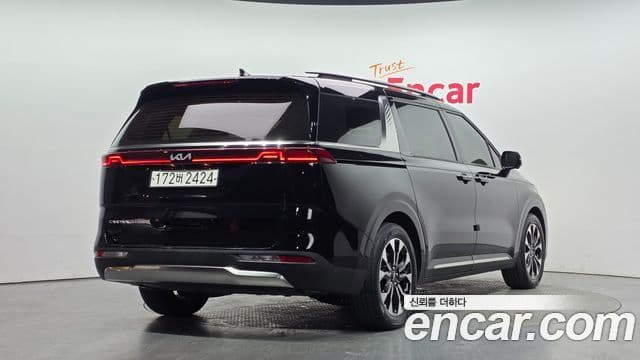 Kia Carnival 2022 — Фото 2/20