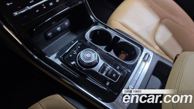 Kia Carnival 2022 — Фото 9/20