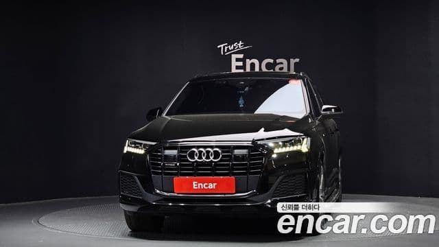 Audi Q7 2023 — ფოტო 3/20