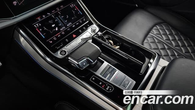 Audi Q7 2023 — ფოტო 9/20