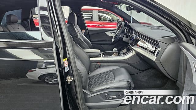 Audi Q7 2023 — ფოტო 11/20