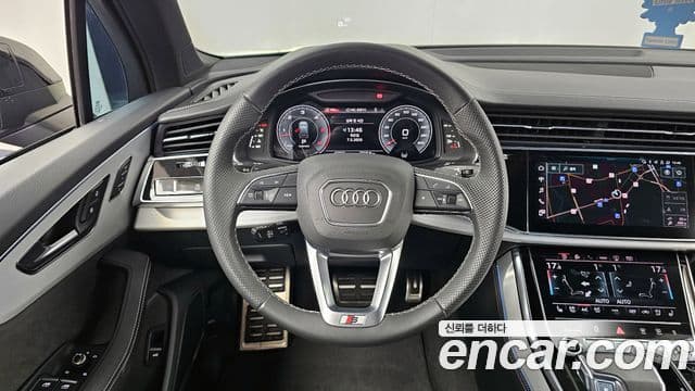 Audi Q7 2023 — ფოტო 13/20