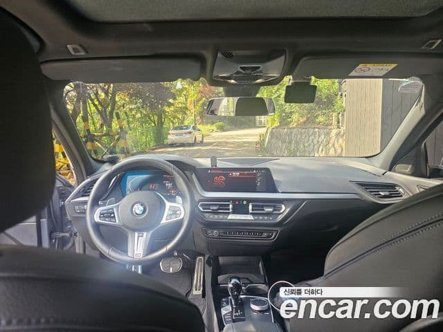 BMW 1 Series 2024 — Şəkil 11/18