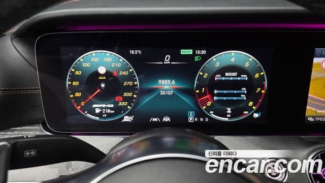Mercedes-Benz AMG GT 2020 — Şəkil 8/20