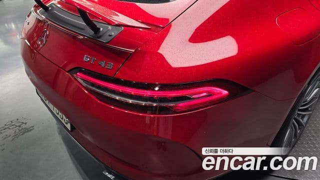 Mercedes-Benz AMG GT 2020 — Photo 25/35