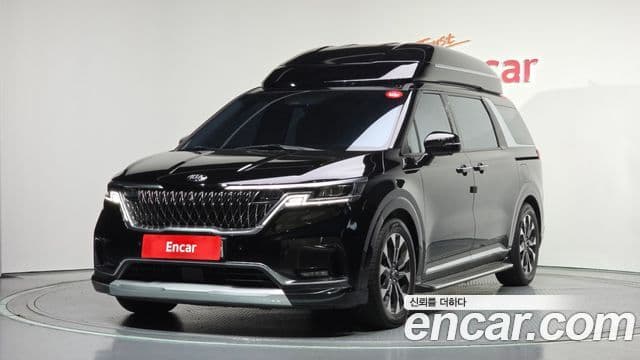 Kia Carnival 2021 — ფოტო 1/20