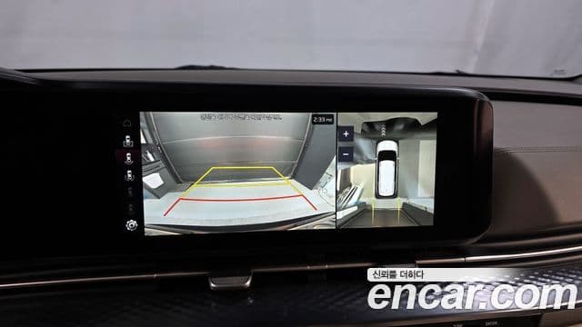 Kia Carnival 2021 — ფოტო 15/20