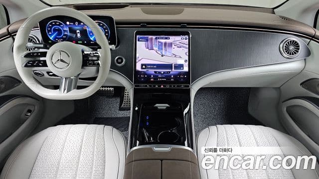 Mercedes-Benz EQS 2022 — ფოტო 15/32