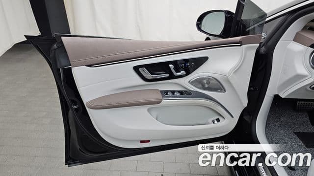 Mercedes-Benz EQS 2022 — ფოტო 12/32