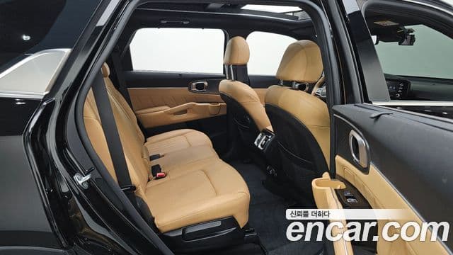 Kia Sorento 2022 — Şəkil 12/20